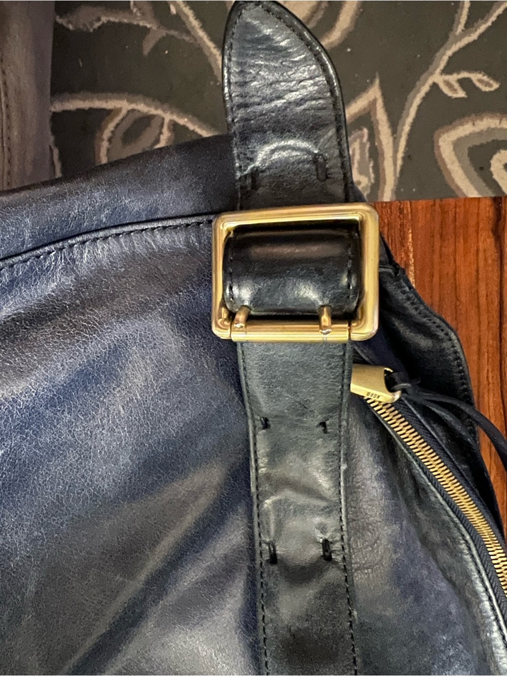 HOBO Navy Blue Leather Shoulder Bag Large 15x12 Gold Hardware - Picture 6 of 11